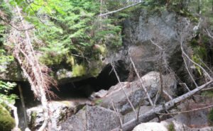 Mahoosuc Notch Rock Squeeze Maine